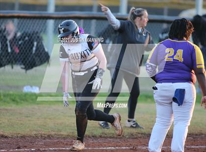 Thumbnail 3 in Mayflower @ Bauxite photogallery.