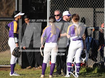 Thumbnail 3 in Mayflower @ Bauxite photogallery.