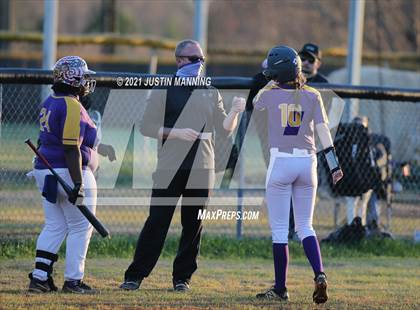 Thumbnail 3 in Mayflower @ Bauxite photogallery.
