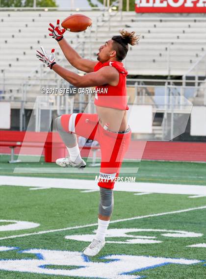Thumbnail 3 in East (Preseason Early Contenders Photo Shoot)  photogallery.