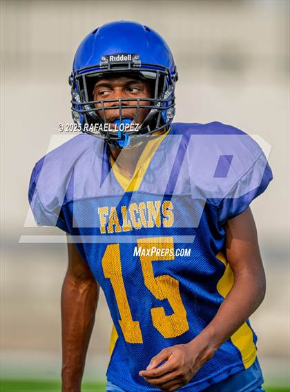 Thumbnail 3 in Waller vs. Channelview (Scrimmage) photogallery.