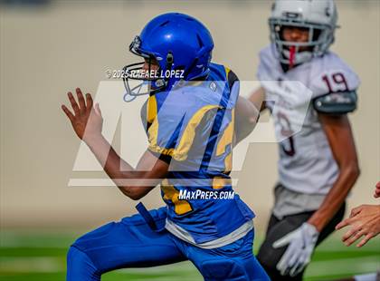 Thumbnail 2 in Waller vs. Channelview (Scrimmage) photogallery.