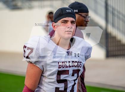 Thumbnail 2 in Waller vs. Channelview (Scrimmage) photogallery.
