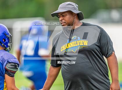 Thumbnail 1 in Waller vs. Channelview (Scrimmage) photogallery.