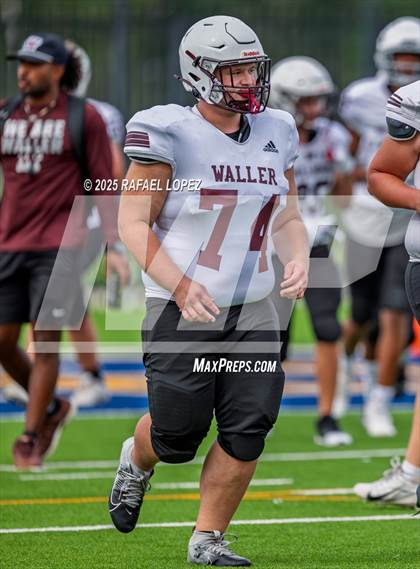 Thumbnail 1 in Waller vs. Channelview (Scrimmage) photogallery.