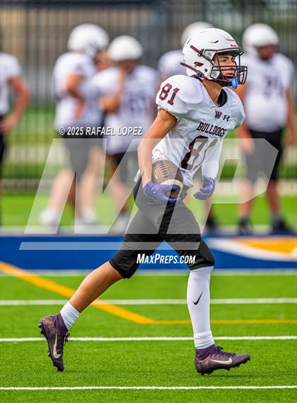 Thumbnail 3 in Waller vs. Channelview (Scrimmage) photogallery.