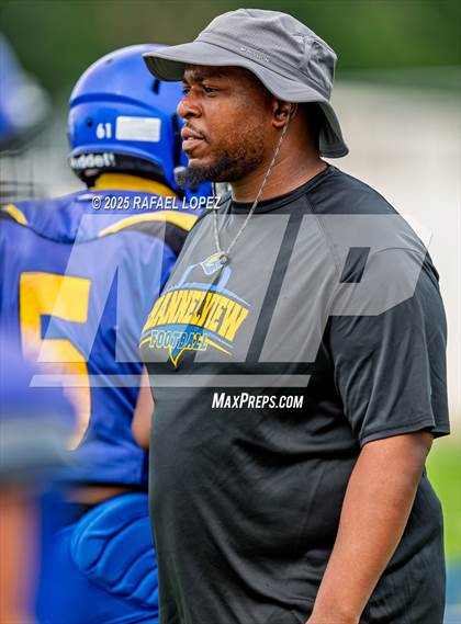 Thumbnail 3 in Waller vs. Channelview (Scrimmage) photogallery.