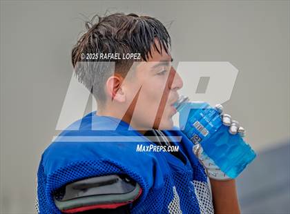 Thumbnail 2 in Waller vs. Channelview (Scrimmage) photogallery.