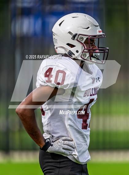 Thumbnail 1 in Waller vs. Channelview (Scrimmage) photogallery.