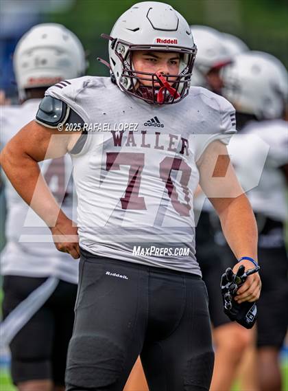 Thumbnail 3 in Waller vs. Channelview (Scrimmage) photogallery.