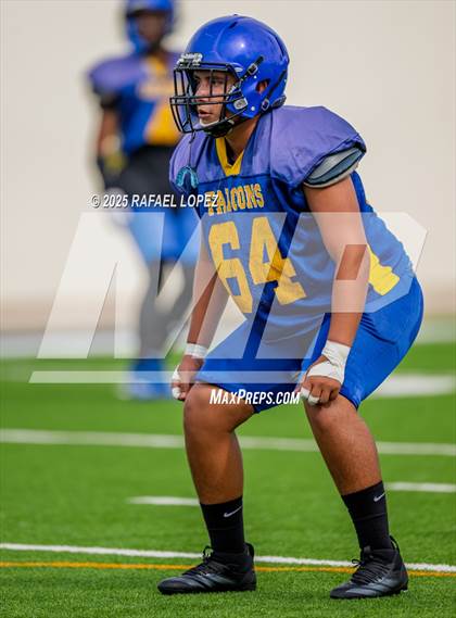 Thumbnail 2 in Waller vs. Channelview (Scrimmage) photogallery.