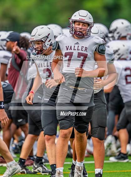 Thumbnail 3 in Waller vs. Channelview (Scrimmage) photogallery.