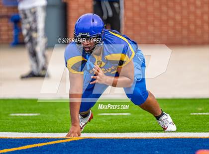 Thumbnail 2 in Waller vs. Channelview (Scrimmage) photogallery.