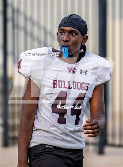 Thumbnail 3 in Waller vs. Channelview (Scrimmage) photogallery.