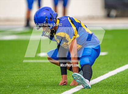 Thumbnail 2 in Waller vs. Channelview (Scrimmage) photogallery.