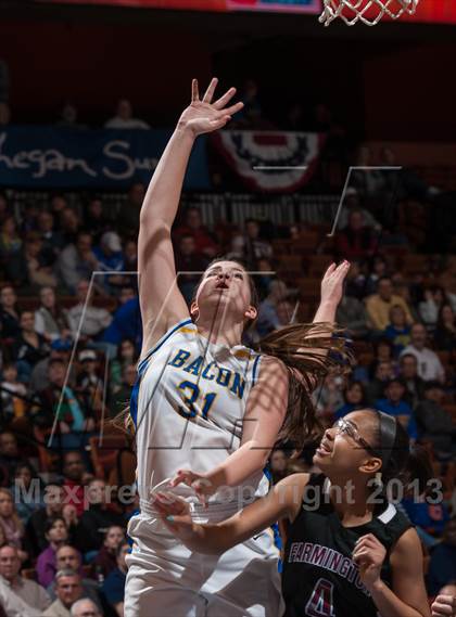 Thumbnail 1 in Bacon Academy vs. Farmington (CIAC Class L Final) photogallery.