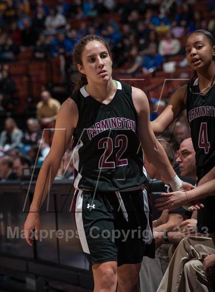 Thumbnail 2 in Bacon Academy vs. Farmington (CIAC Class L Final) photogallery.