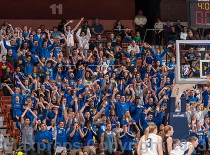 Thumbnail 3 in Bacon Academy vs. Farmington (CIAC Class L Final) photogallery.