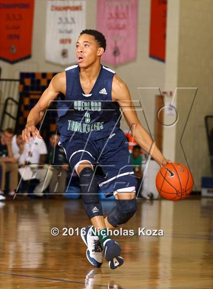Thumbnail 2 in Overland vs. Bishop Gorman (Tarkanian Classic) photogallery.