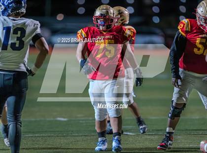 Thumbnail 1 in Roosevelt vs. Pearl City (HHSAA Division 2 Round 1) photogallery.