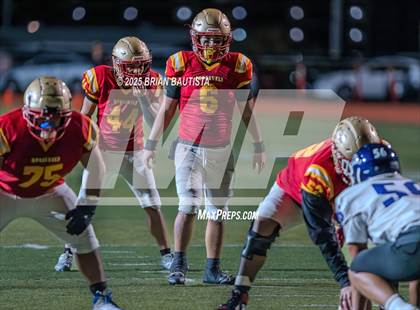 Thumbnail 2 in Roosevelt vs. Pearl City (HHSAA Division 2 Round 1) photogallery.