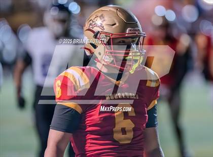 Thumbnail 1 in Roosevelt vs. Pearl City (HHSAA Division 2 Round 1) photogallery.