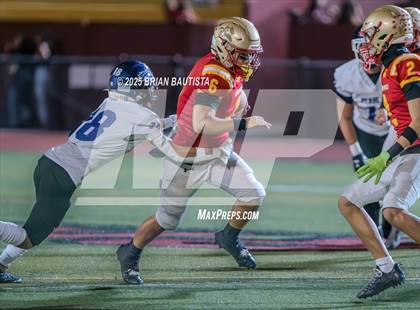 Thumbnail 1 in Roosevelt vs. Pearl City (HHSAA Division 2 Round 1) photogallery.