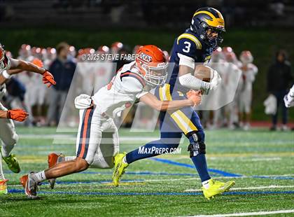 Thumbnail 3 in Lakes @ Bellevue (WIAA 3A Quarterfinals) photogallery.