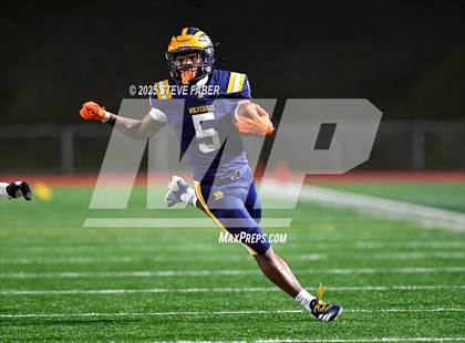 Thumbnail 1 in Lakes @ Bellevue (WIAA 3A Quarterfinals) photogallery.