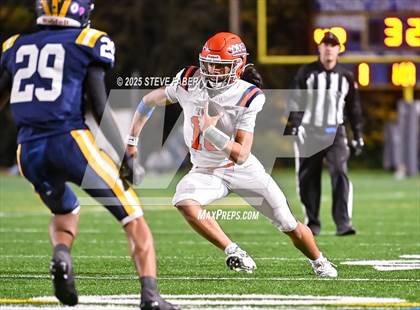 Thumbnail 2 in Lakes @ Bellevue (WIAA 3A Quarterfinals) photogallery.