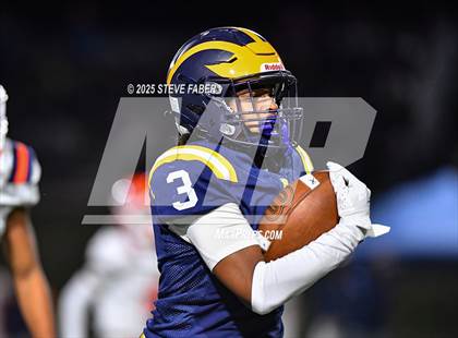 Thumbnail 2 in Lakes @ Bellevue (WIAA 3A Quarterfinals) photogallery.