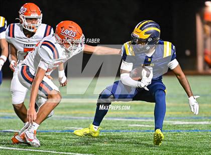 Thumbnail 3 in Lakes @ Bellevue (WIAA 3A Quarterfinals) photogallery.