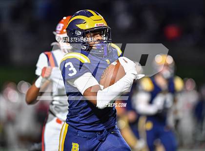 Thumbnail 1 in Lakes @ Bellevue (WIAA 3A Quarterfinals) photogallery.