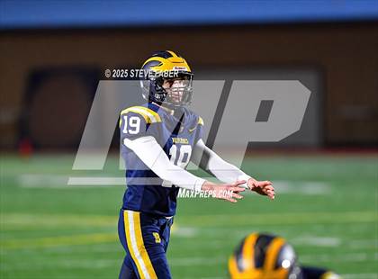 Thumbnail 3 in Lakes @ Bellevue (WIAA 3A Quarterfinals) photogallery.