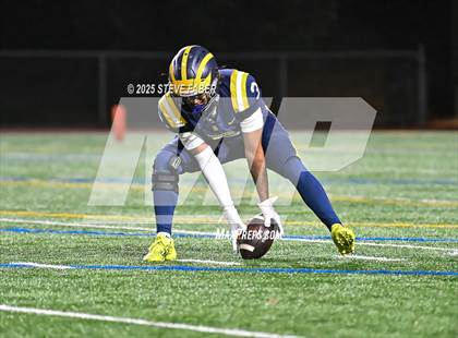 Thumbnail 1 in Lakes @ Bellevue (WIAA 3A Quarterfinals) photogallery.