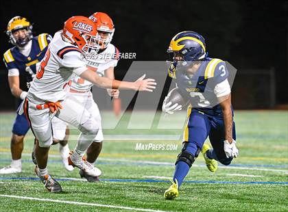 Thumbnail 1 in Lakes @ Bellevue (WIAA 3A Quarterfinals) photogallery.