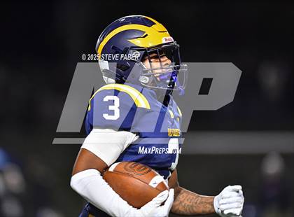 Thumbnail 1 in Lakes @ Bellevue (WIAA 3A Quarterfinals) photogallery.