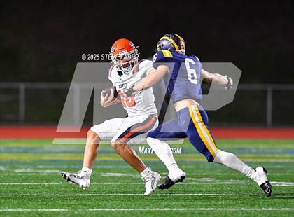 Thumbnail 3 in Lakes @ Bellevue (WIAA 3A Quarterfinals) photogallery.