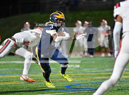 Thumbnail 2 in Lakes @ Bellevue (WIAA 3A Quarterfinals) photogallery.