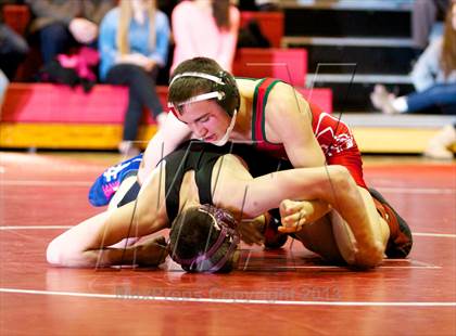 Thumbnail 3 in Jamesville-DeWitt/Christian Brothers Acadamy vs. Fulton Heights photogallery.