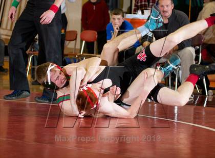 Thumbnail 3 in Jamesville-DeWitt/Christian Brothers Acadamy vs. Fulton Heights photogallery.