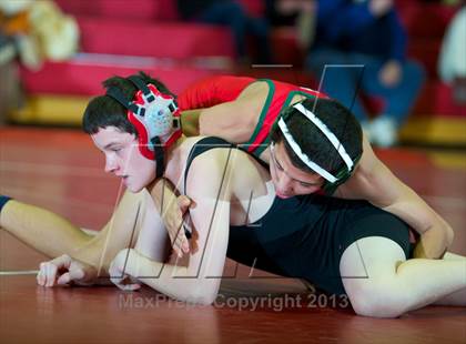 Thumbnail 3 in Jamesville-DeWitt/Christian Brothers Acadamy vs. Fulton Heights photogallery.