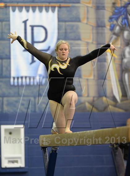 Thumbnail 2 in Glenbard North @ Lake Park photogallery.