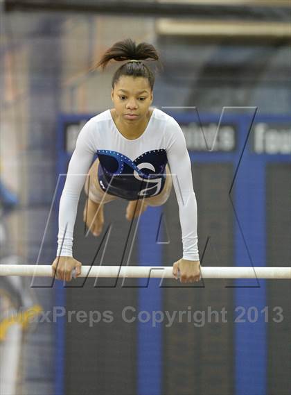 Thumbnail 2 in Glenbard North @ Lake Park photogallery.
