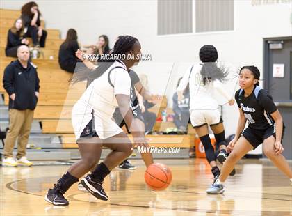 Thumbnail 3 in Jordan vs Paetow photogallery.