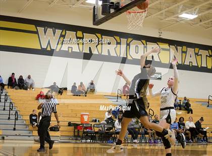 Thumbnail 3 in Jordan vs Paetow photogallery.