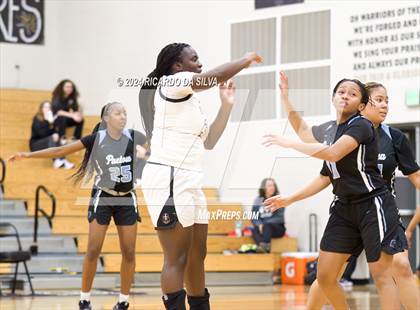 Thumbnail 2 in Jordan vs Paetow photogallery.