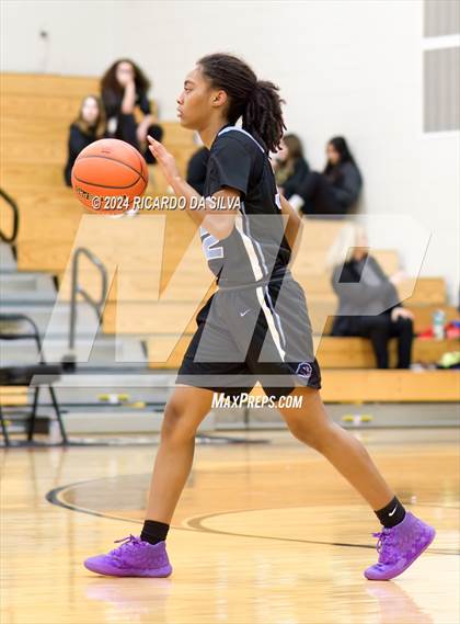 Thumbnail 3 in Jordan vs Paetow photogallery.