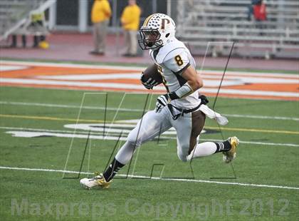 Thumbnail 3 in Parker vs. Santa Fe Christian (CIF SDS D5 Final) photogallery.