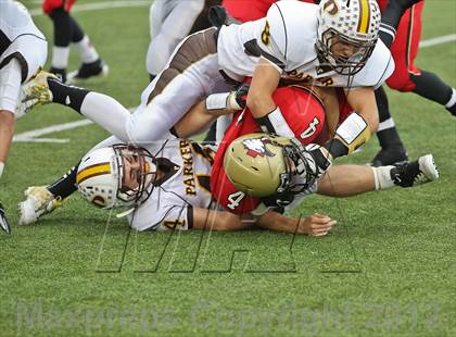 Thumbnail 3 in Parker vs. Santa Fe Christian (CIF SDS D5 Final) photogallery.